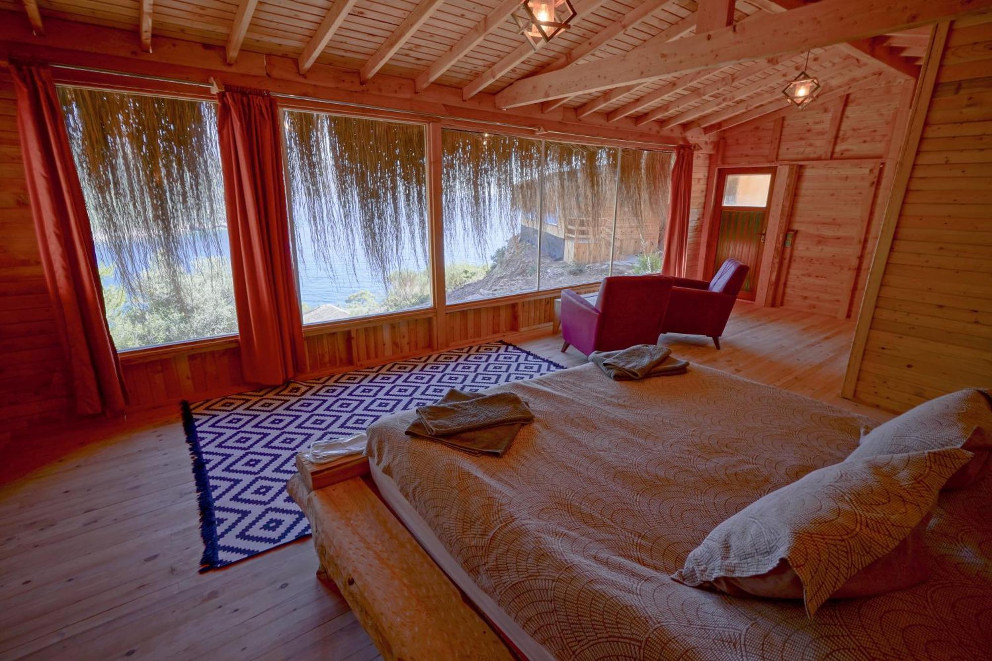 Flavia Hotel Фаралия Екстериор снимка